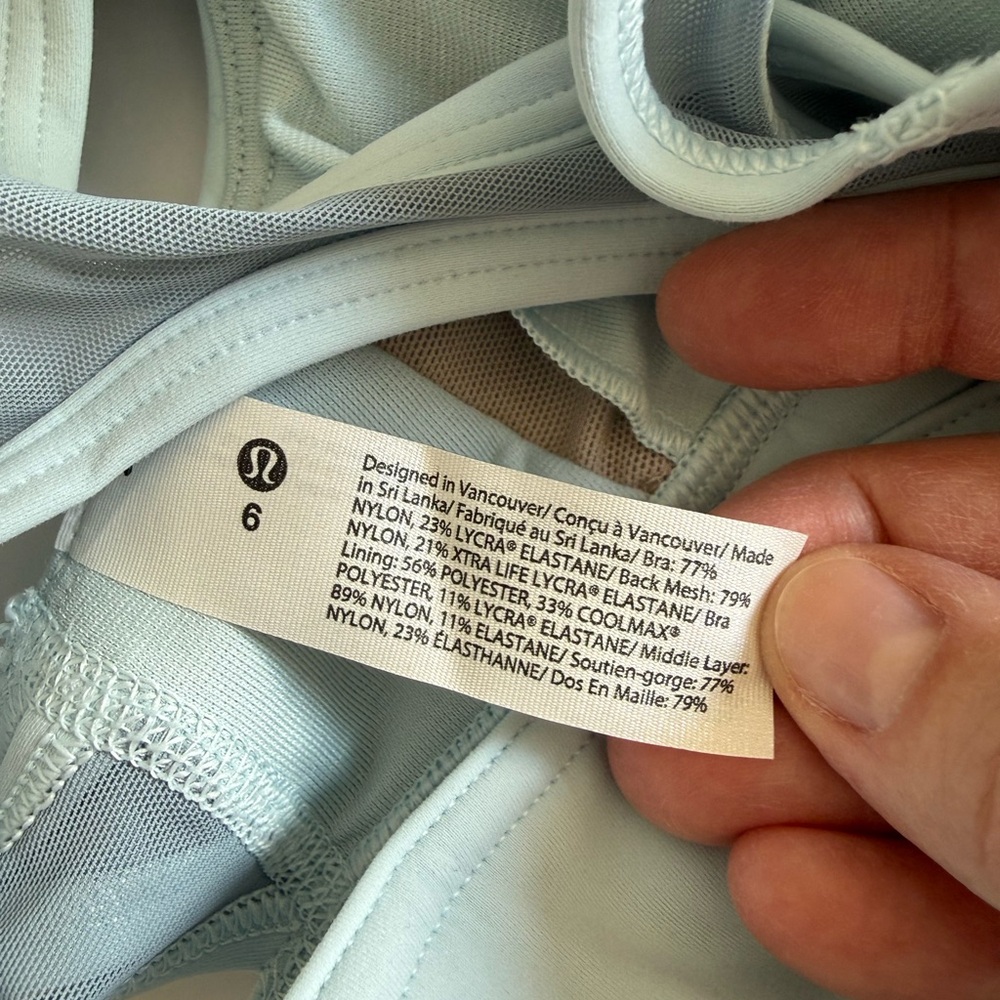 Lululemon Everlux Mesh-Back Train Bra - Picture 10 of 11